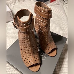 Vince Camuto Kirsten Heels